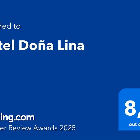 Dona Lina מלון
