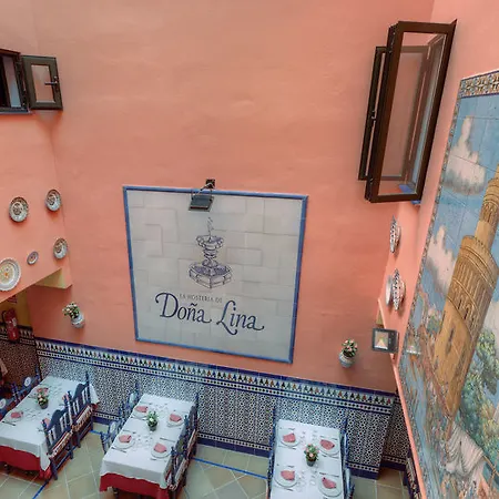 Dona Lina מלון סביליה